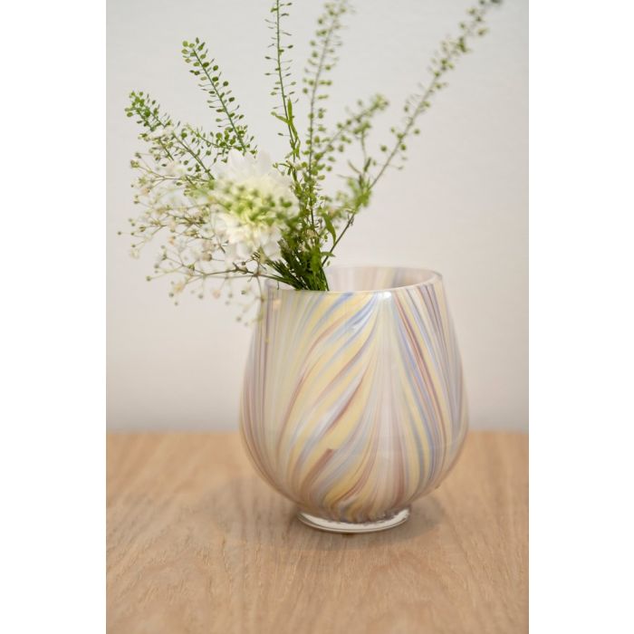 Fanni K vase Tuuli, lilac