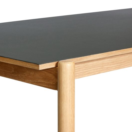 Hübsch table Oblique, black